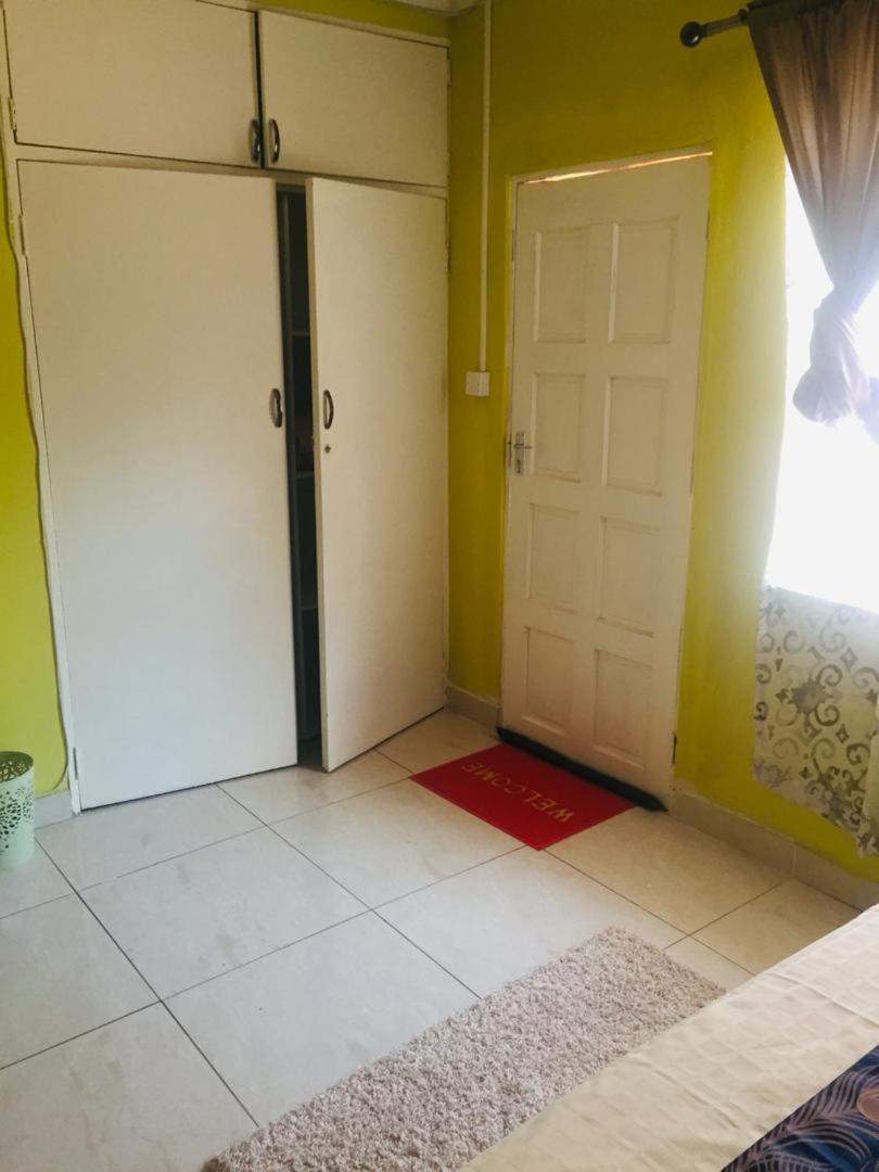 Mathlyn Guesthouse Gaborone Buitenkant foto