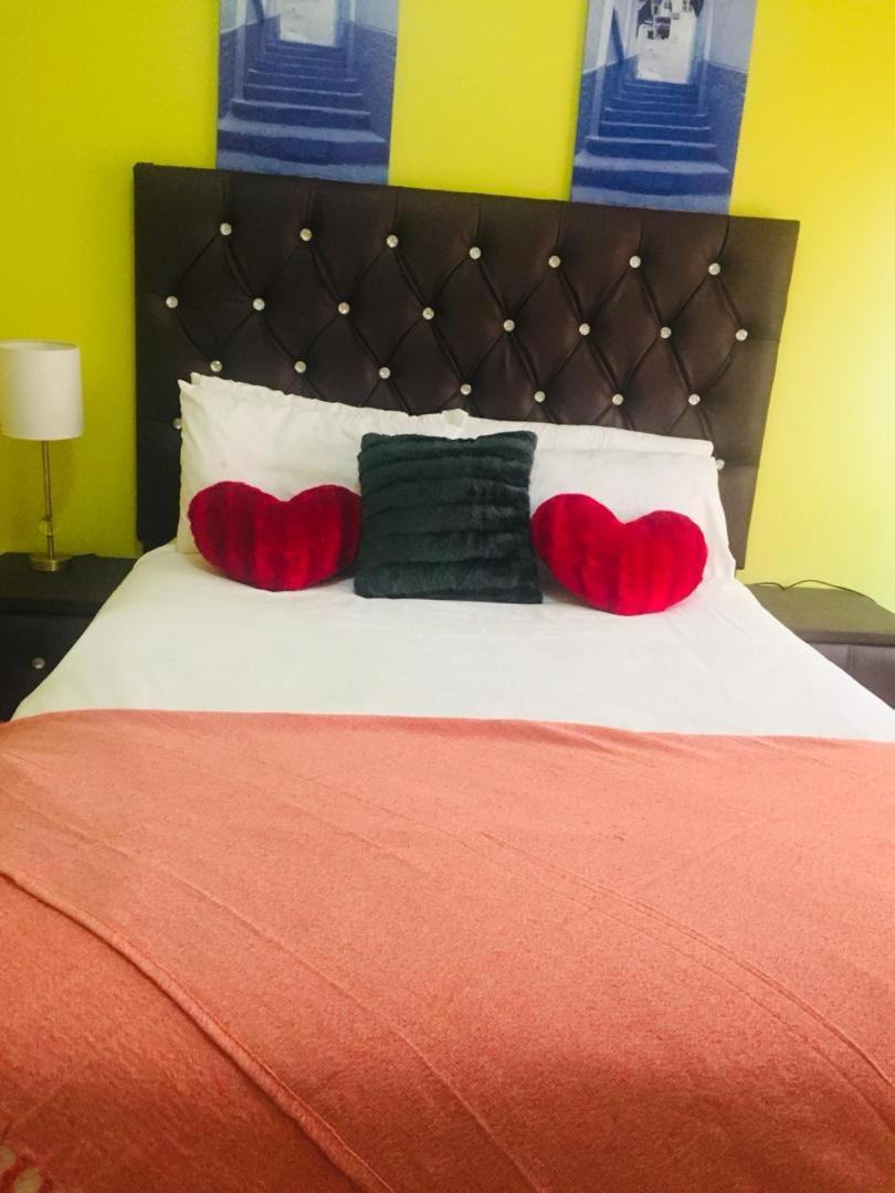 Mathlyn Guesthouse Gaborone Buitenkant foto