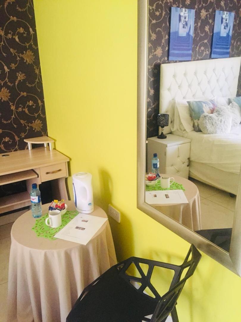 Mathlyn Guesthouse Gaborone Buitenkant foto
