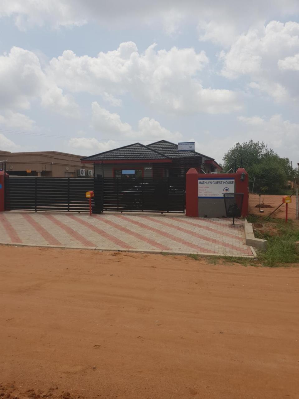 Mathlyn Guesthouse Gaborone Buitenkant foto